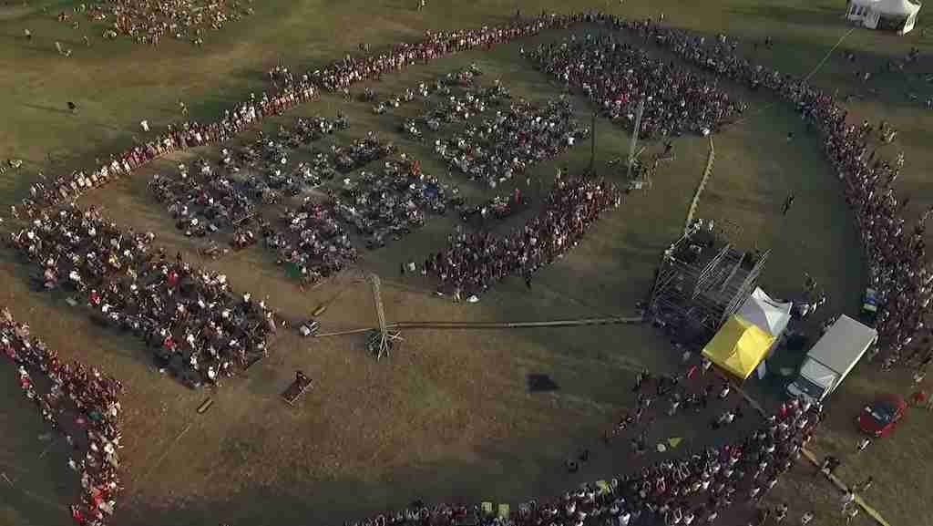 Gestire le reti: 1000 persone, 0 Guitar Hero e l'obiettivo Foo Fighters